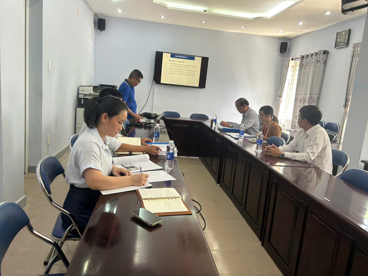 Nghiệm thu các báo cáo chuyên đề thực hiện năm thứ hai của nhiệm vụ khoa học mã số 2023/01/TLĐ-ATVSLĐ