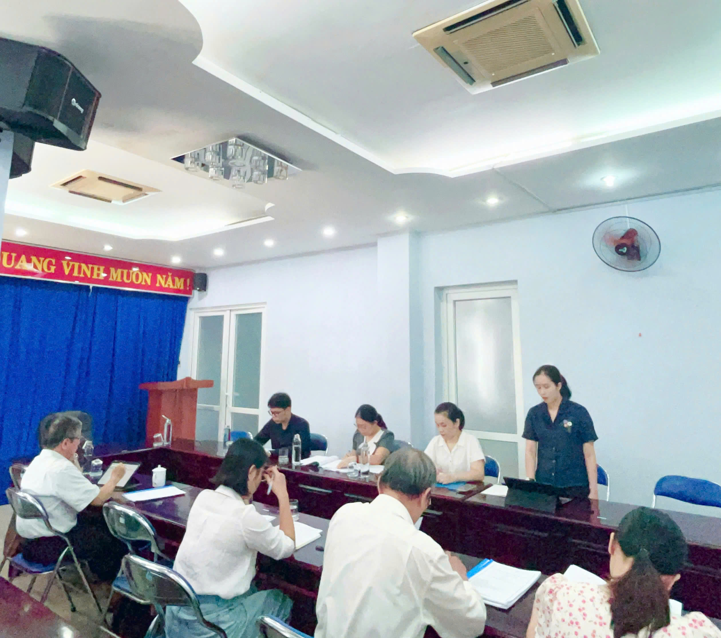 Nghiệm thu các báo cáo chuyên đề năm thứ hai của NVKH mã số 2023/01/CTTĐ-ATVSLĐ